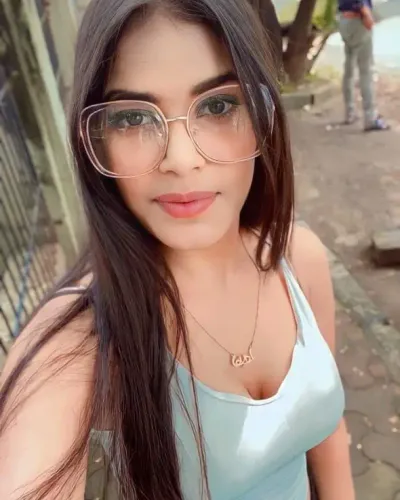 Lavanya Desai, verified companion in Sector 150