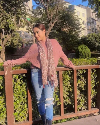 Meera Malhotra, verified companion in Sector 137