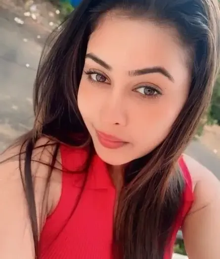 Navya Ahuja, escort model in Sector 104