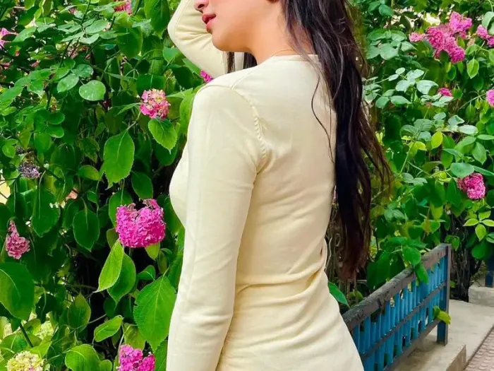 Riya Ahuja, escort model in Sector 150